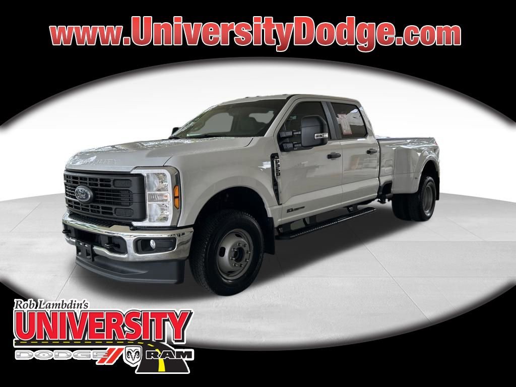 Used 2025 Ford F350 XL w/ XL Driver Assist Package AWD/4WD image 1