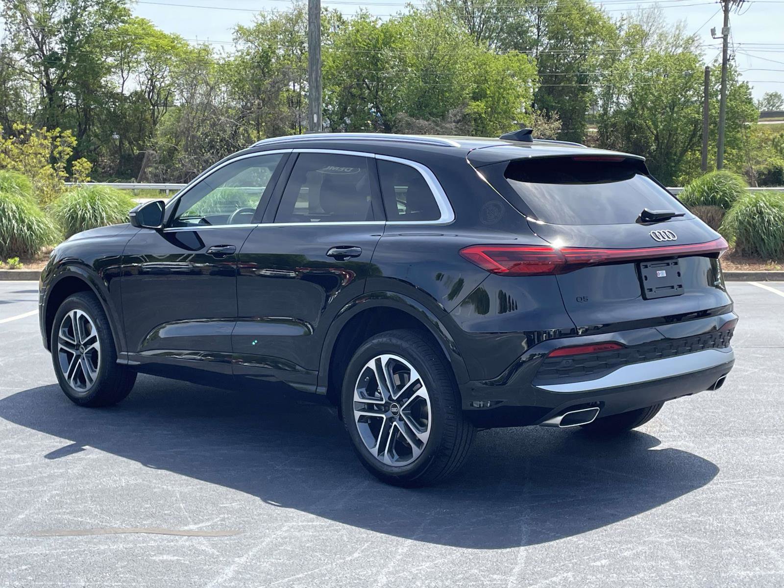 Used 2025 Audi Q5 Premium Plus w/ Premium Plus image 5