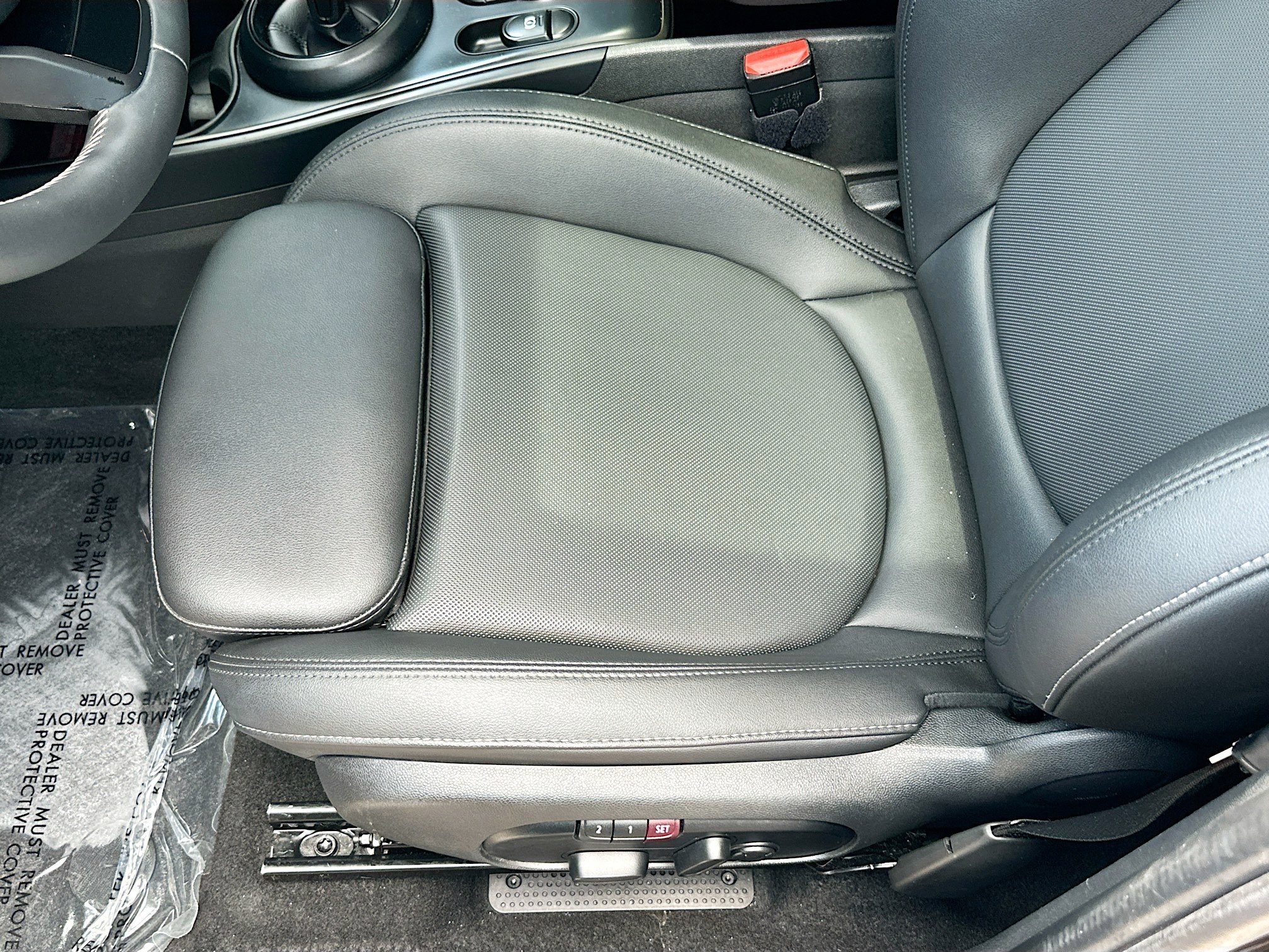 Used 2024 MINI Cooper Countryman S w/ Premium Package FWD image 19