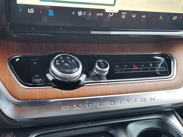 New 2025 Ford Expedition King Ranch image 20