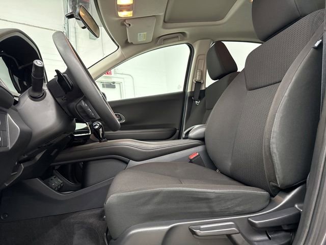 Used 2018 Honda HR-V EX image 14