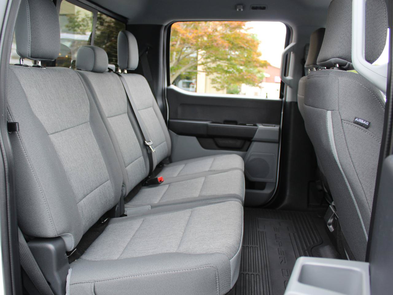 Used 2025 Ford F250 XL w/ FX4 Off-Road Package AWD/4WD image 38