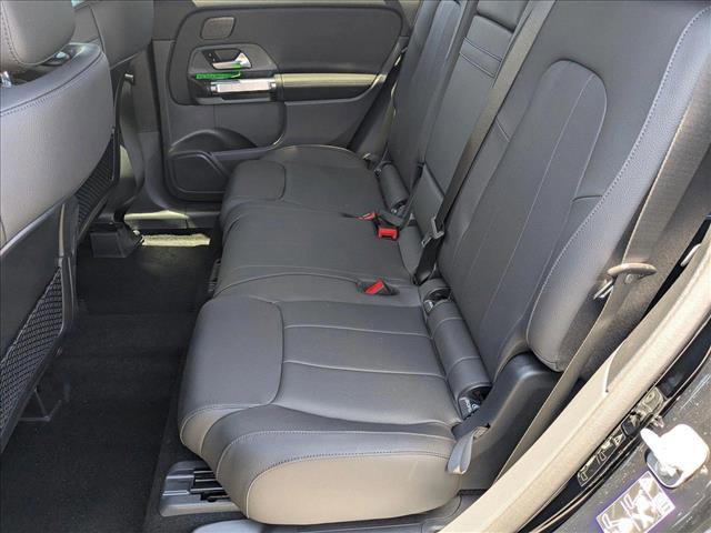 New 2025 Mercedes-Benz GLB 250 image 15