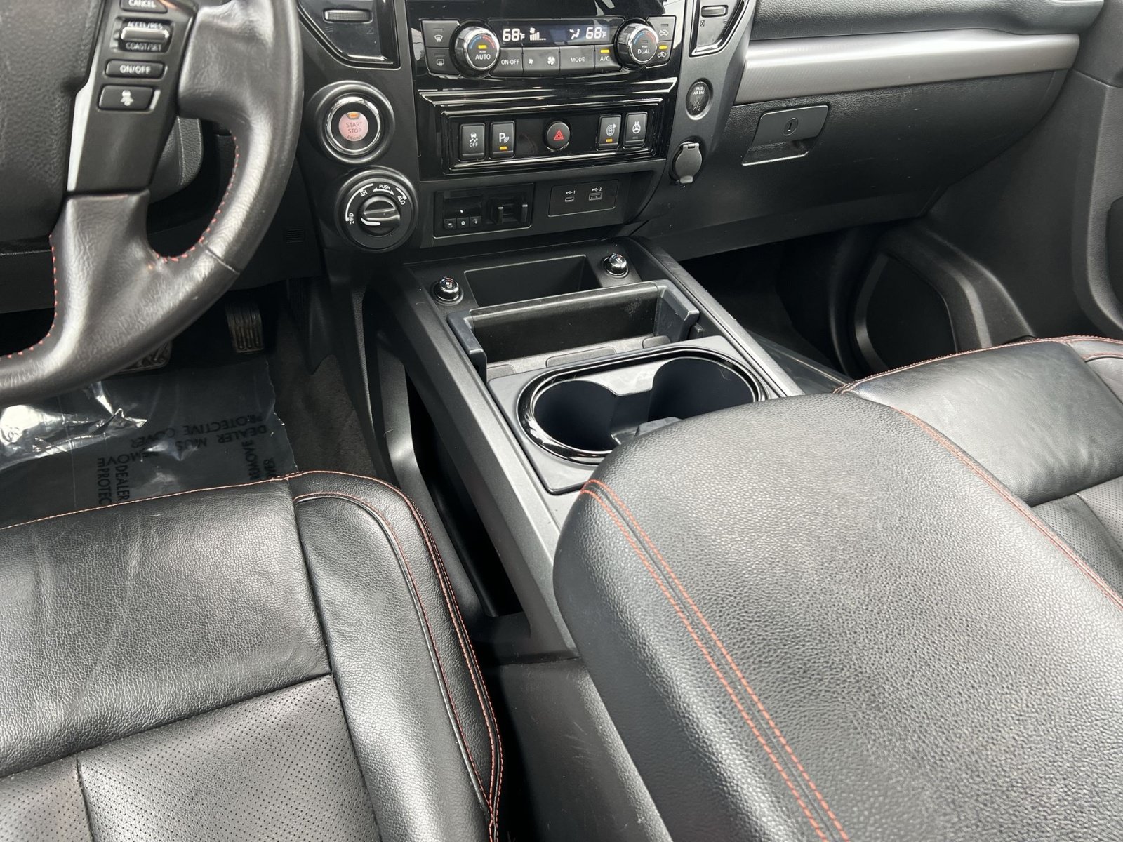 Used 2021 Nissan Titan PRO-4X w/ Pro-4x Convenience Package AWD/4WD image 23
