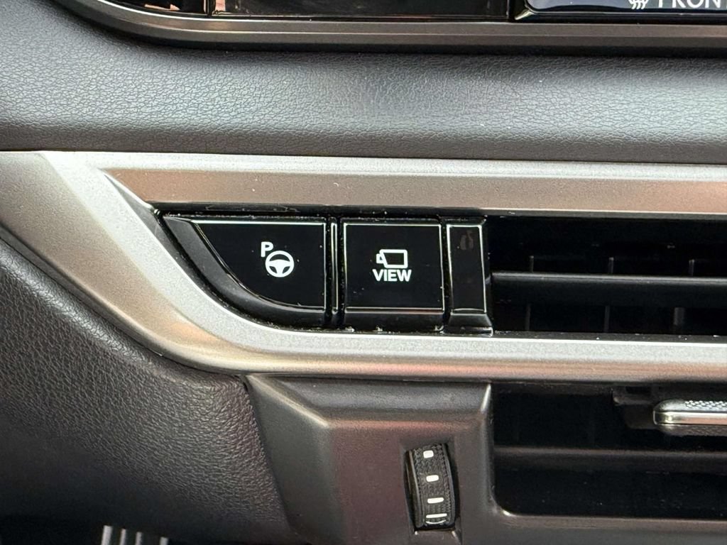 Used 2023 Lexus RX 500h F Sport AWD/4WD image 25