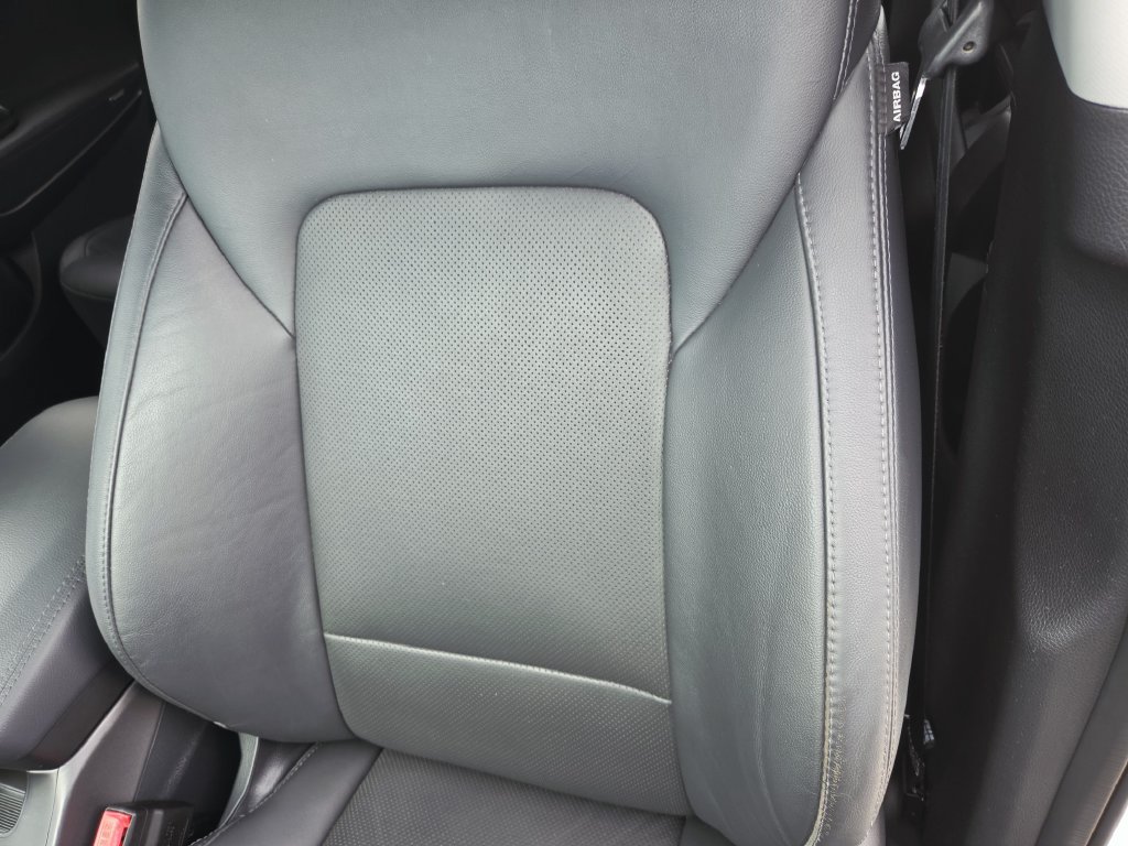 Used 2015 Hyundai Santa Fe Limited AWD/4WD image 17