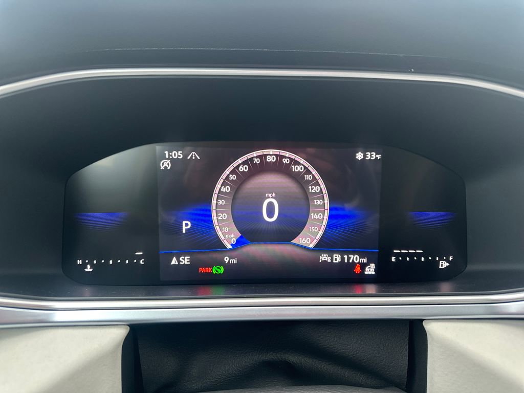 New 2026 Volkswagen Taos SE image 8