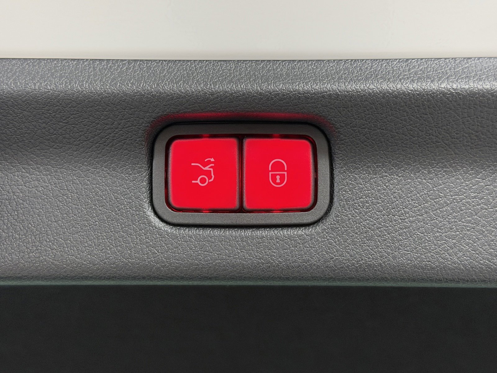 Used 2023 Mercedes-Benz EQE AMG 4MATIC Sedan image 13