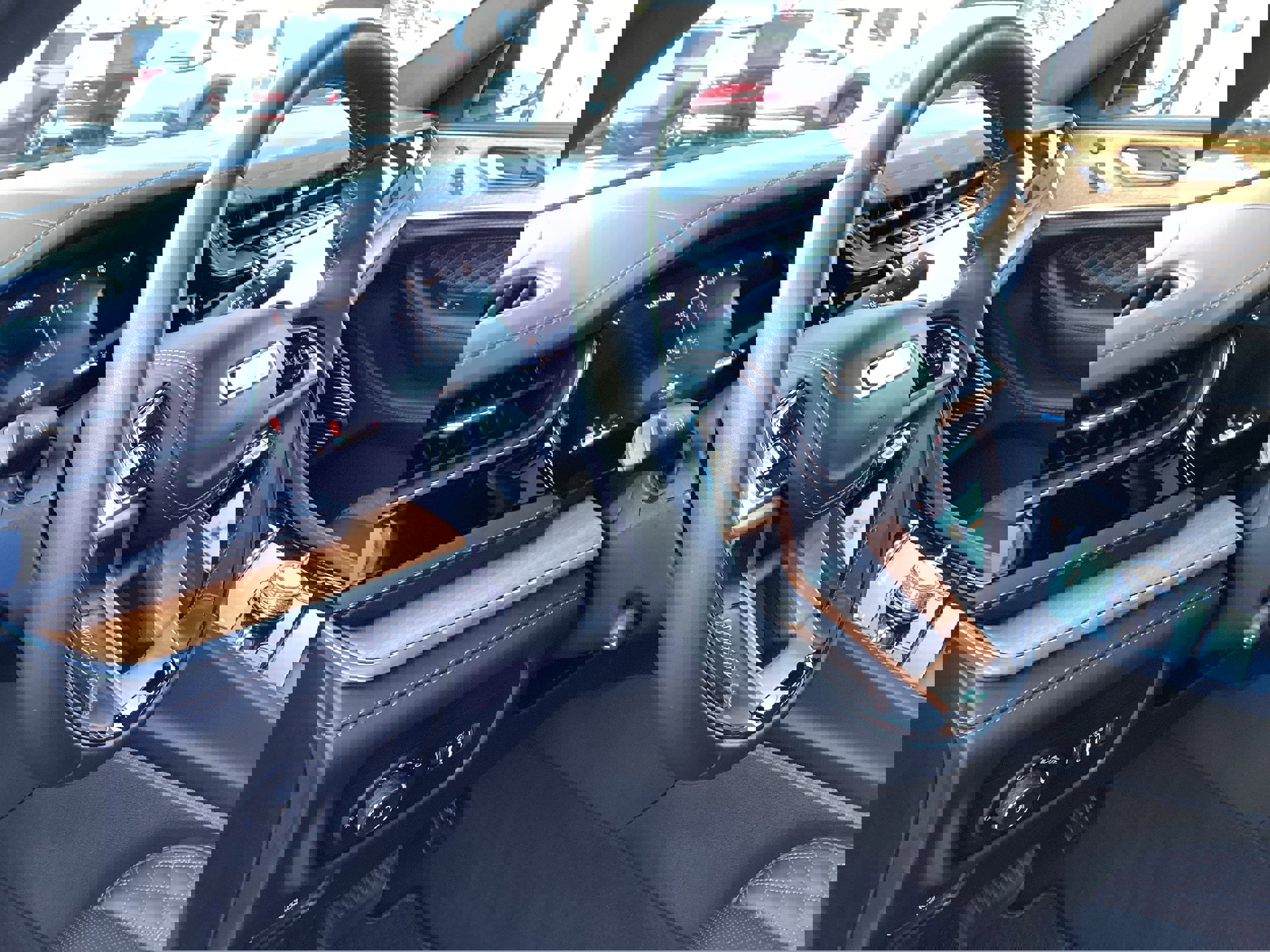 Used 2025 Jeep Grand Cherokee L Summit image 11