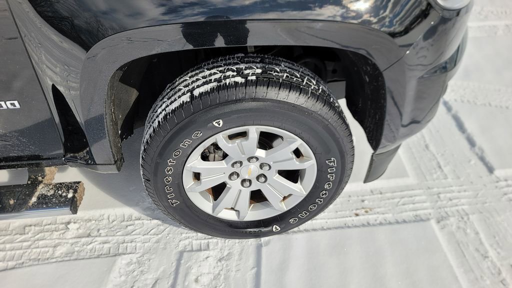 Used 2016 Chevrolet Colorado LT w/ LT Convenience Package image 16