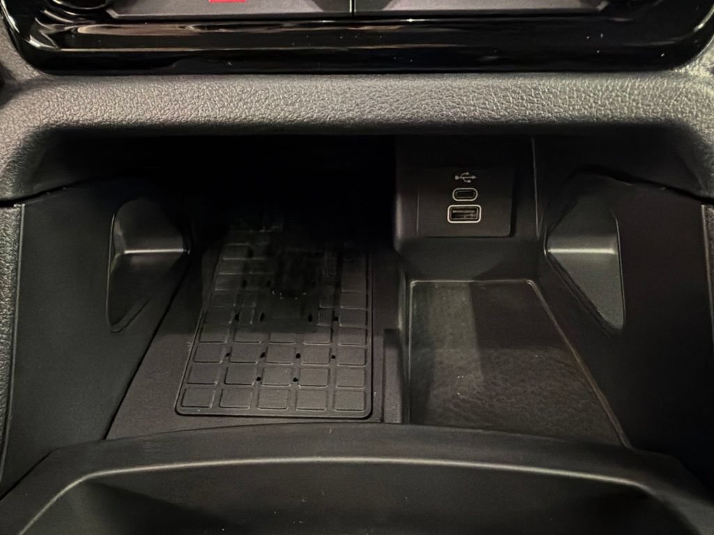 New 2026 Ford Ranger Lariat AWD/4WD image 15