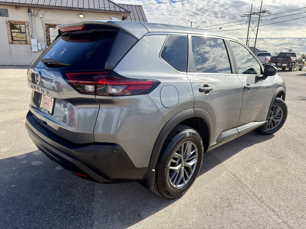 Used 2021 Nissan Rogue S image 6