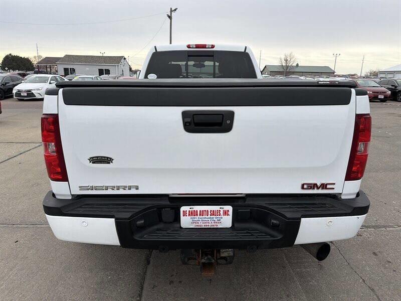 Used 2013 GMC Sierra 3500 Denali image 5