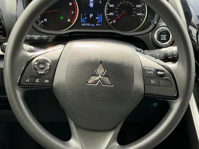 Used 2024 Mitsubishi Eclipse Cross LE AWD/4WD image 12