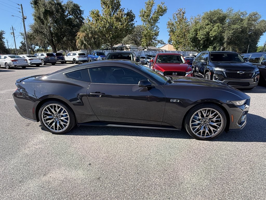 Used 2024 Ford Mustang GT Premium RWD image 4