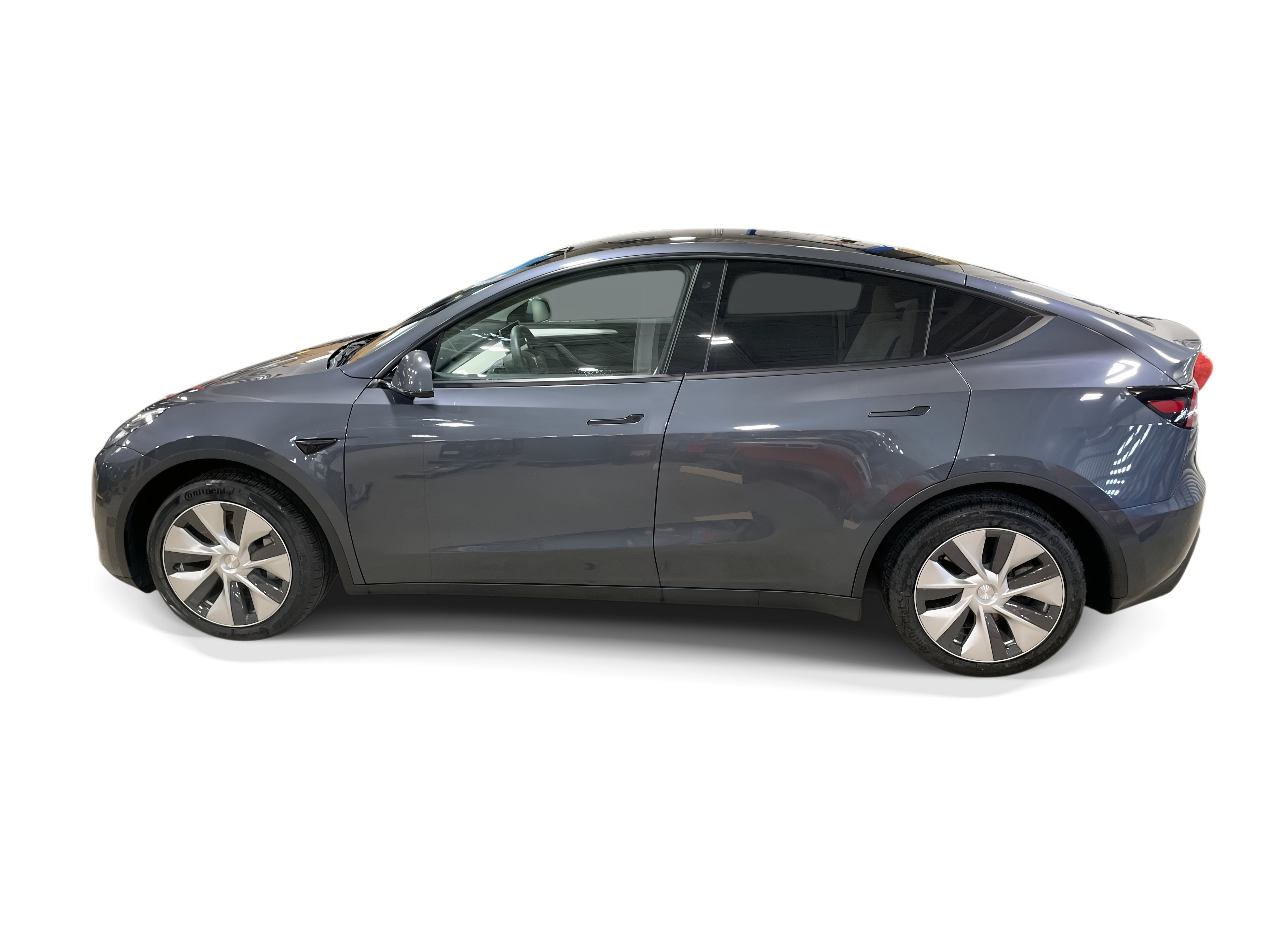 Certified 2023 Tesla Model Y Long Range AWD/4WD image 3