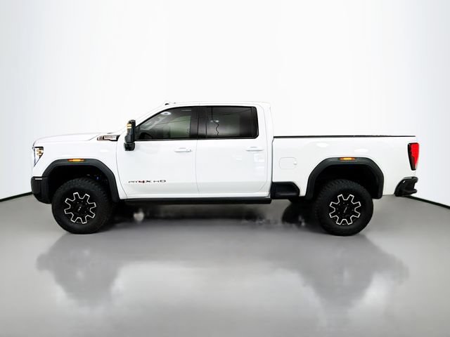 Used 2026 GMC Sierra 2500 AT4X AWD/4WD image 4