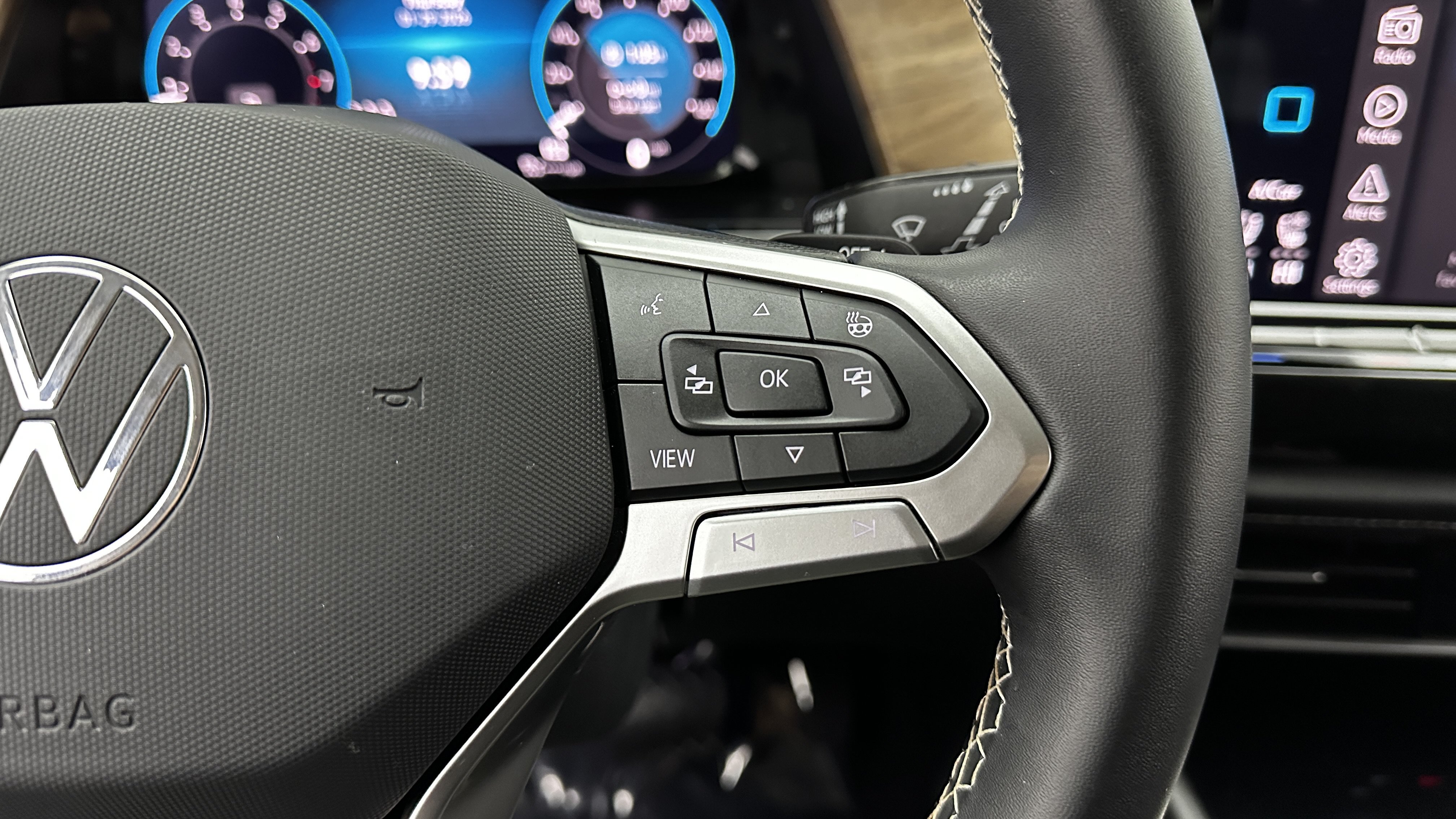 Used 2026 Volkswagen Atlas SE AWD/4WD image 18