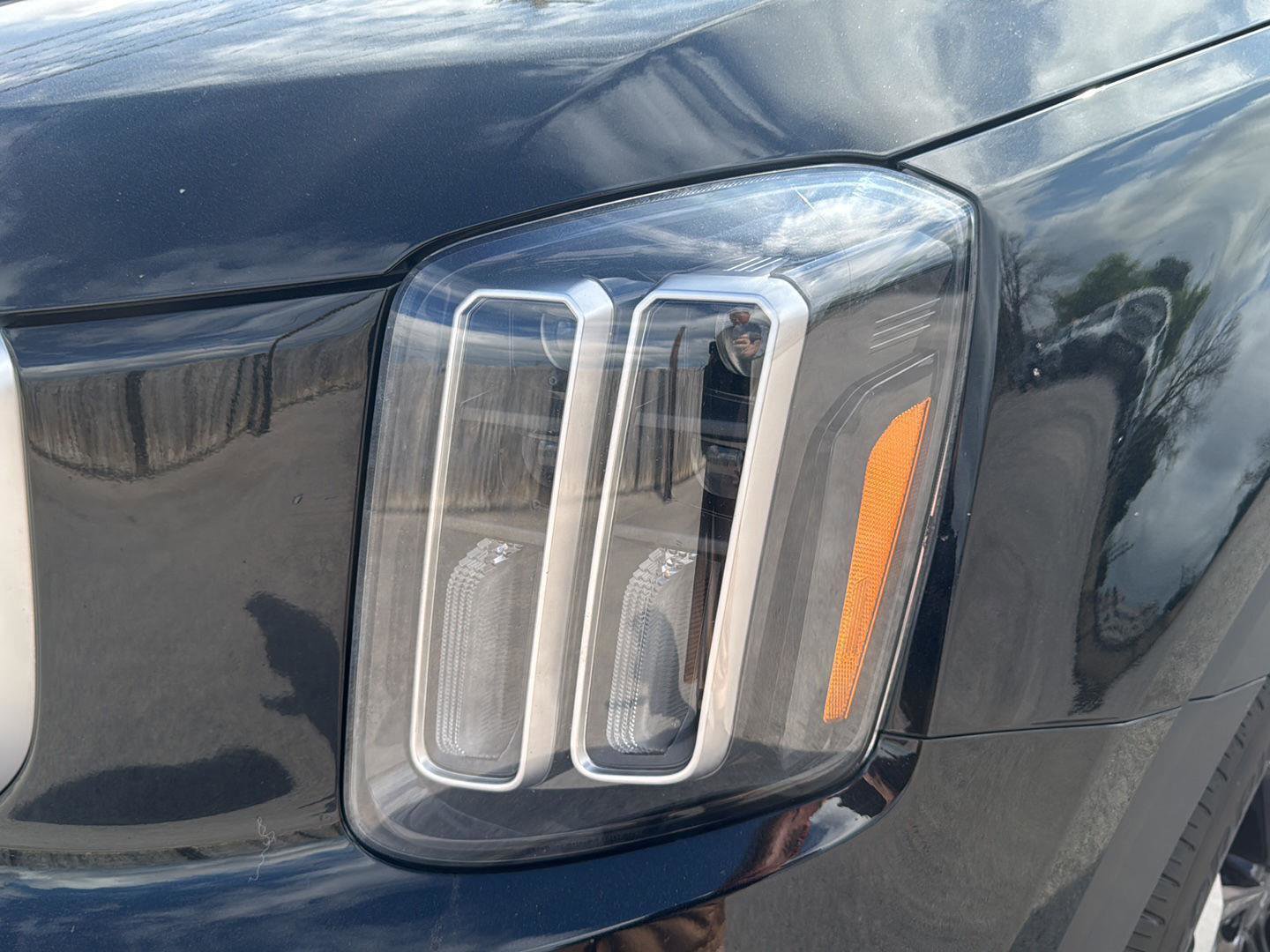 Used 2025 Kia Telluride EX AWD/4WD image 11