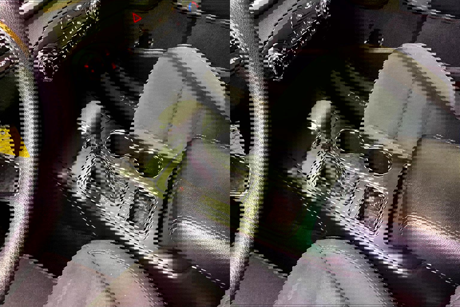 Used 2019 Kia Sorento LX image 18