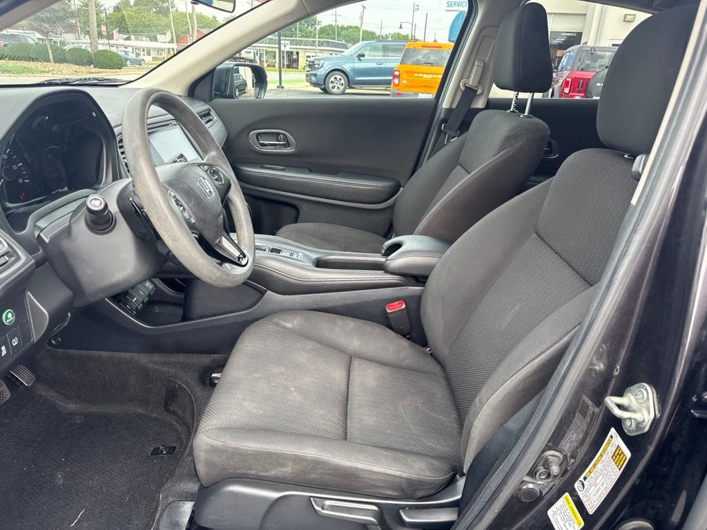 Used 2016 Honda HR-V EX image 11