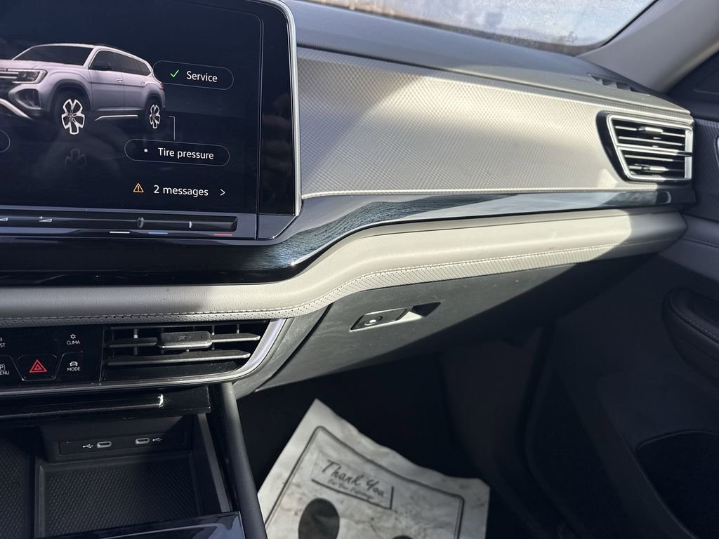 Certified 2024 Volkswagen Atlas Peak Edition SEL image 13