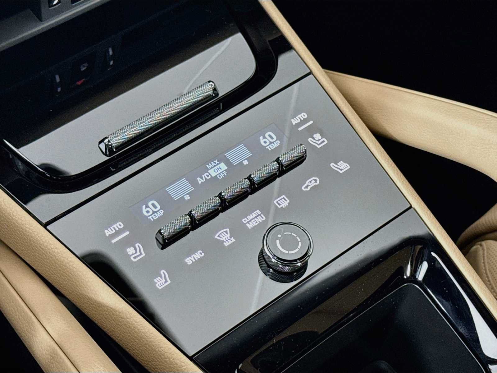 New 2026 Porsche Cayenne Coupe AWD/4WD image 21