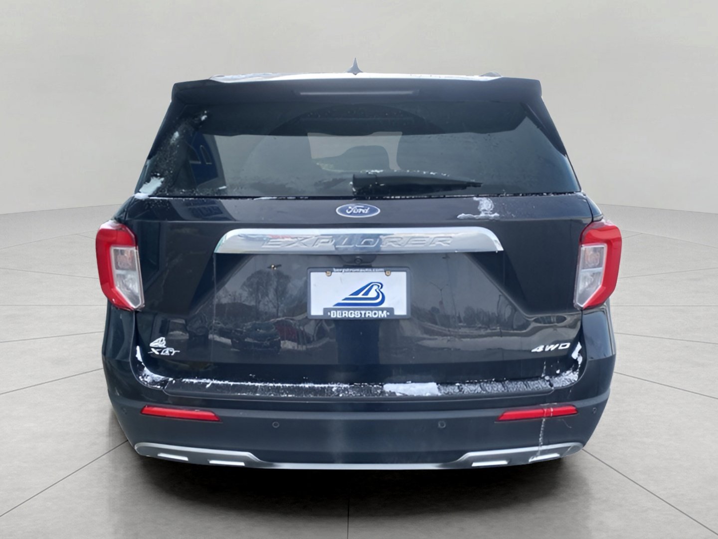 Used 2023 Ford Explorer XLT w/ Equipment Group 202A image 33