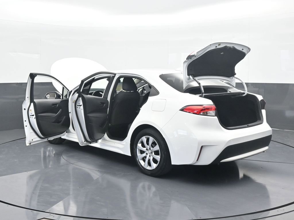 Used 2022 Toyota Corolla LE image 71