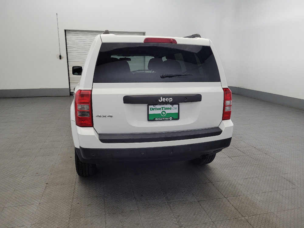 Used 2014 Jeep Patriot Sport AWD/4WD image 6