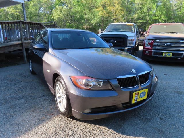 Used 2006 BMW 325i Sedan RWD image 4