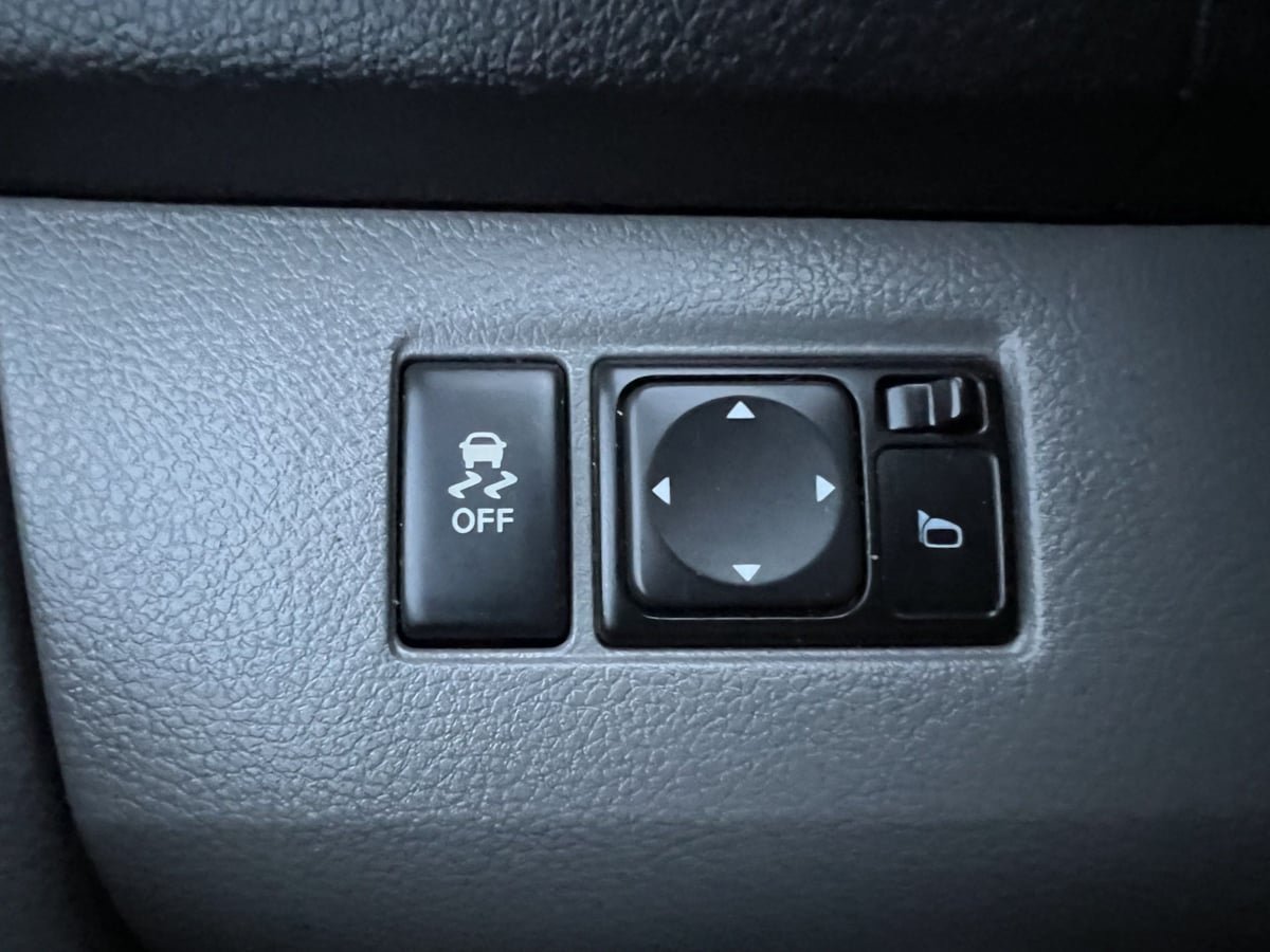 Used 2020 Nissan NV200 SV FWD image 32