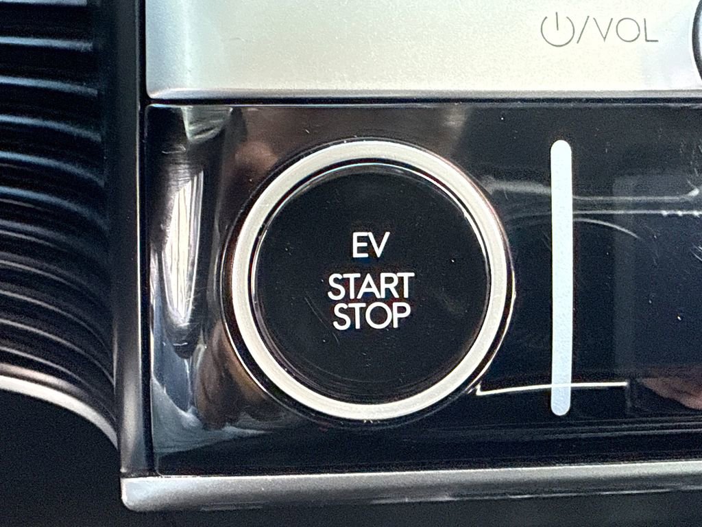 Used 2024 Hyundai Ioniq 5 SE image 28