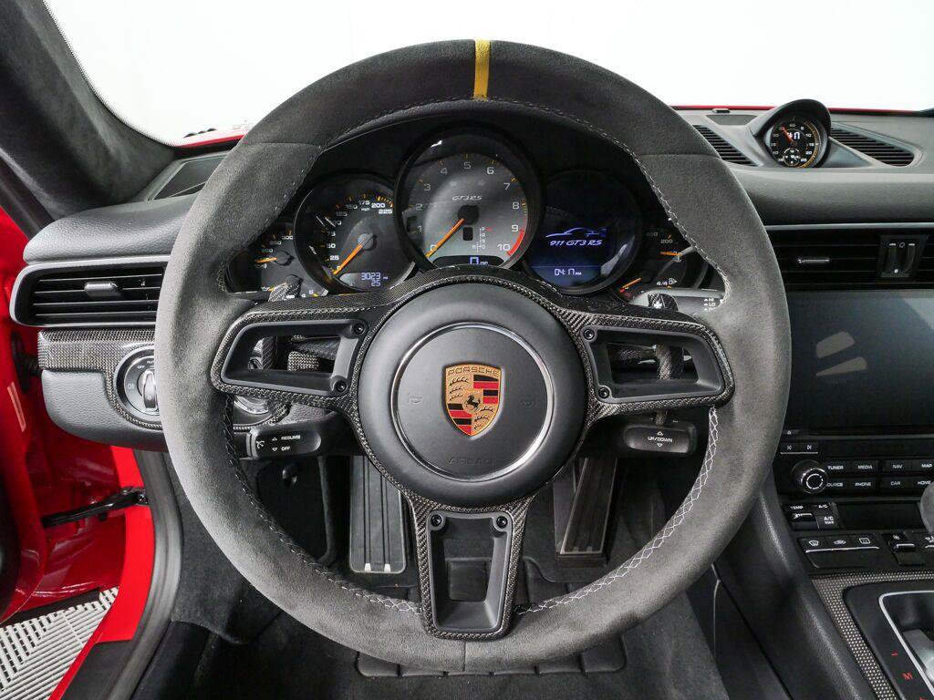 Certified 2019 Porsche 911 GT3 RS RWD image 9