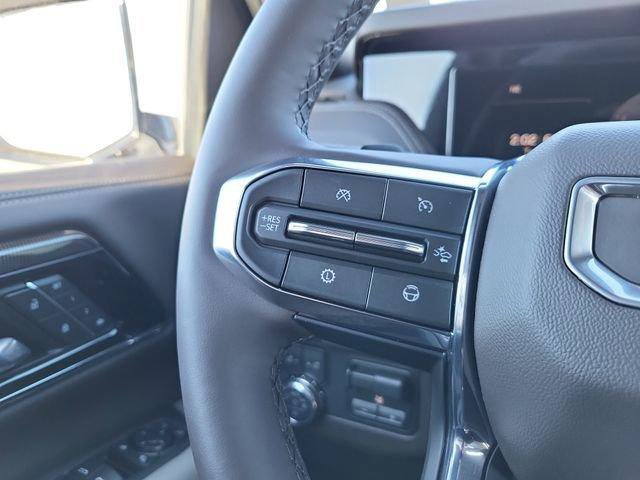 New 2025 GMC Yukon Elevation AWD/4WD image 19