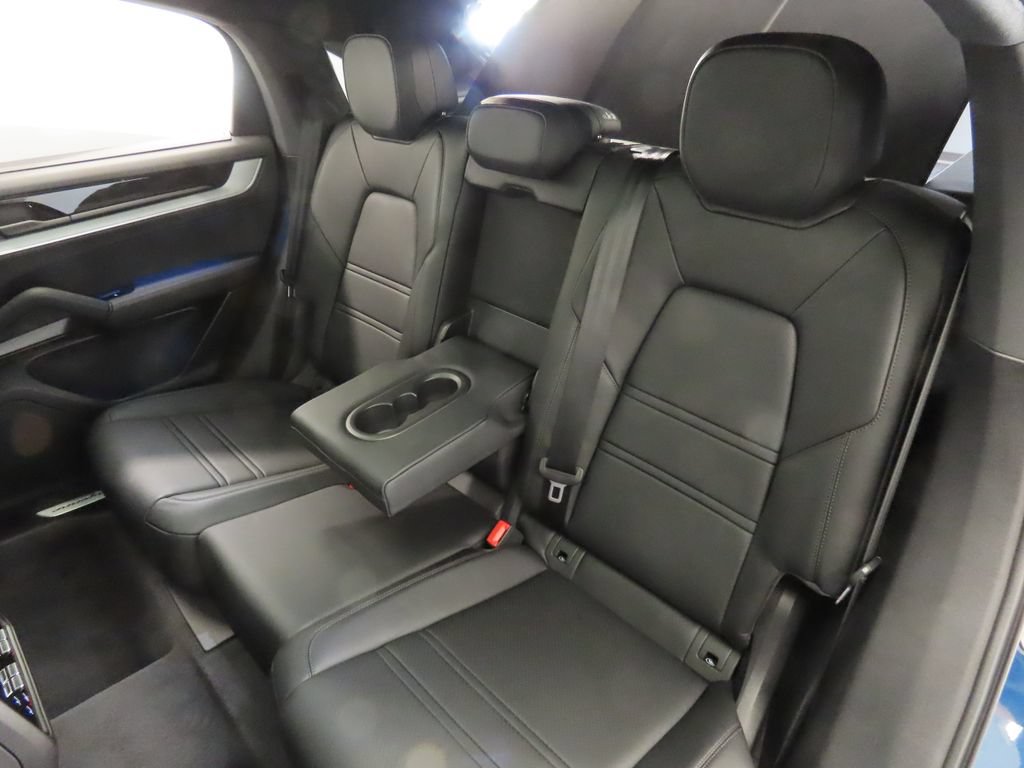 Certified 2026 Porsche Cayenne S AWD/4WD image 43