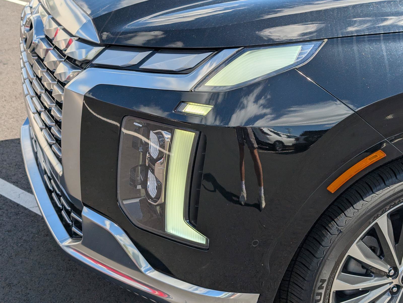 Used 2023 Hyundai Palisade Calligraphy w/ Cargo Package AWD/4WD image 11