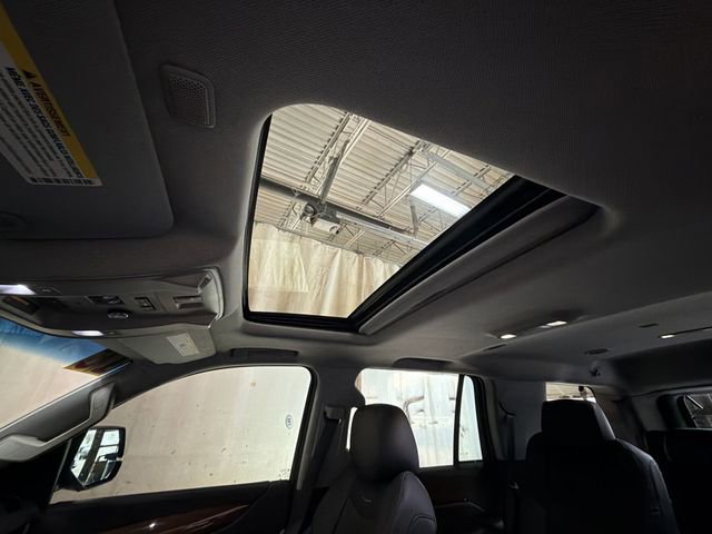 Used 2016 Cadillac Escalade Luxury image 23