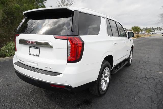 Used 2024 GMC Yukon SLT w/ SLT Premium Package image 3