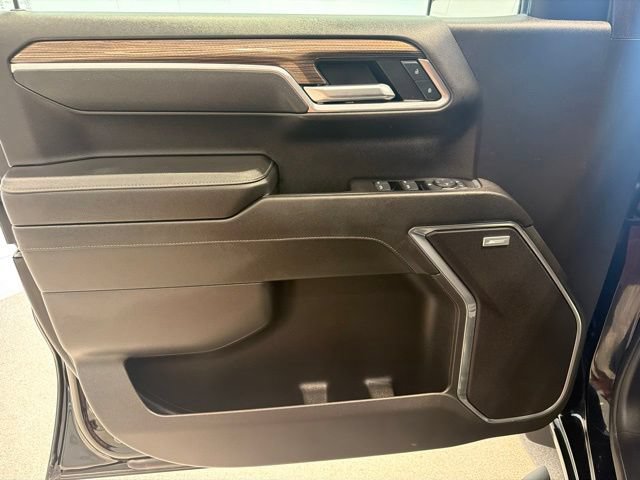 Used 2025 Chevrolet Silverado 1500 RST AWD/4WD image 15