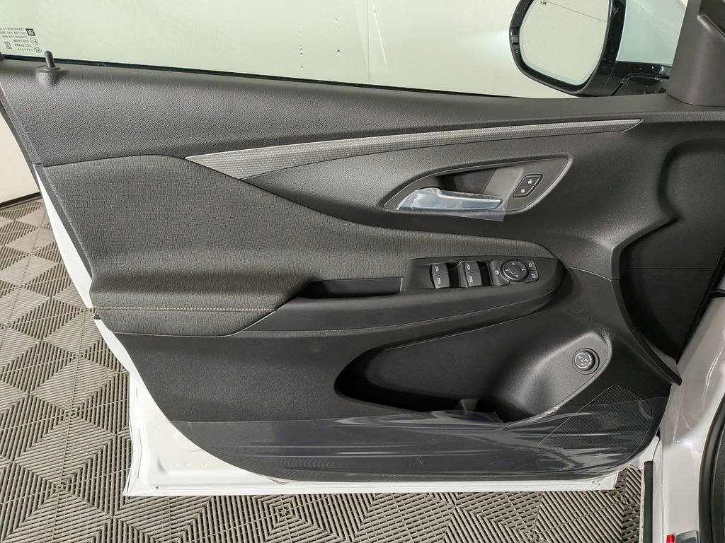 New 2026 Buick Envista Avenir image 15