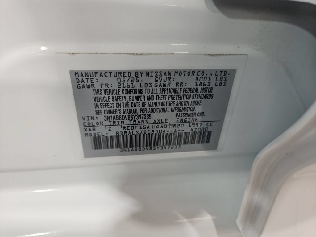 Certified 2025 Nissan Sentra SR w/ SR Premium Package FWD image 31