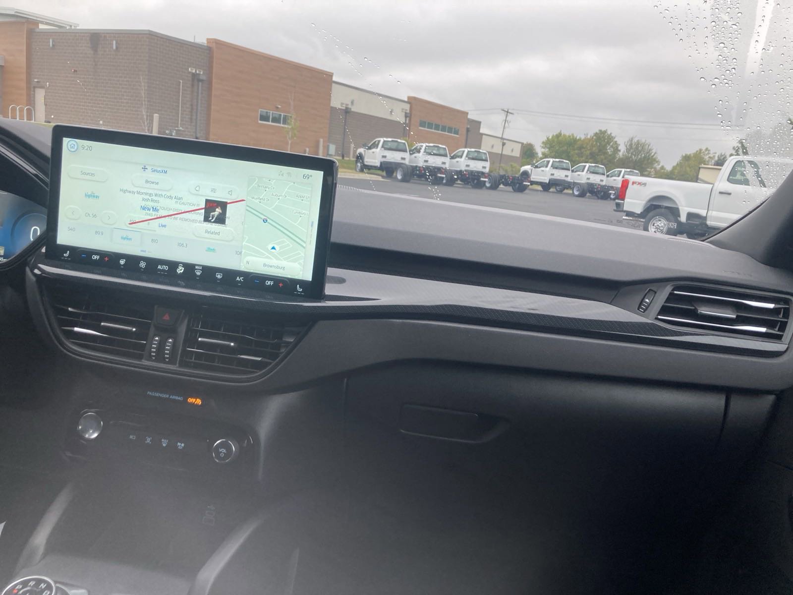 New 2024 Ford Escape ST-Line Select w/ Tech Pack #2 image 64