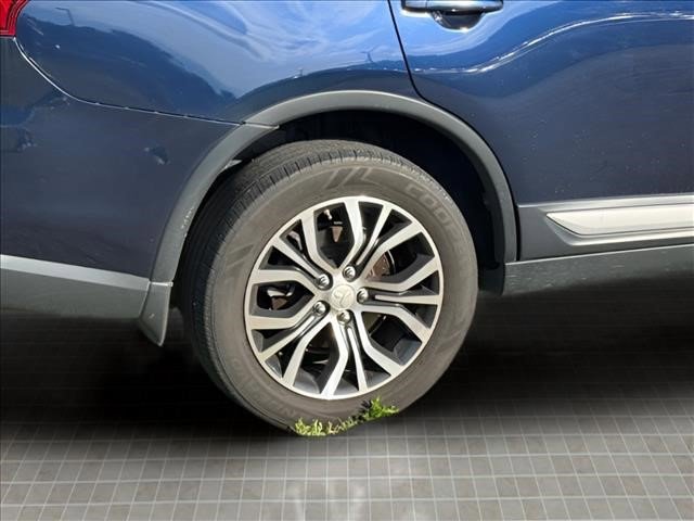 Used 2016 Mitsubishi Outlander SEL AWD/4WD image 15
