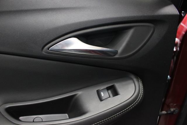 Used 2023 Buick Encore GX Select AWD/4WD image 42