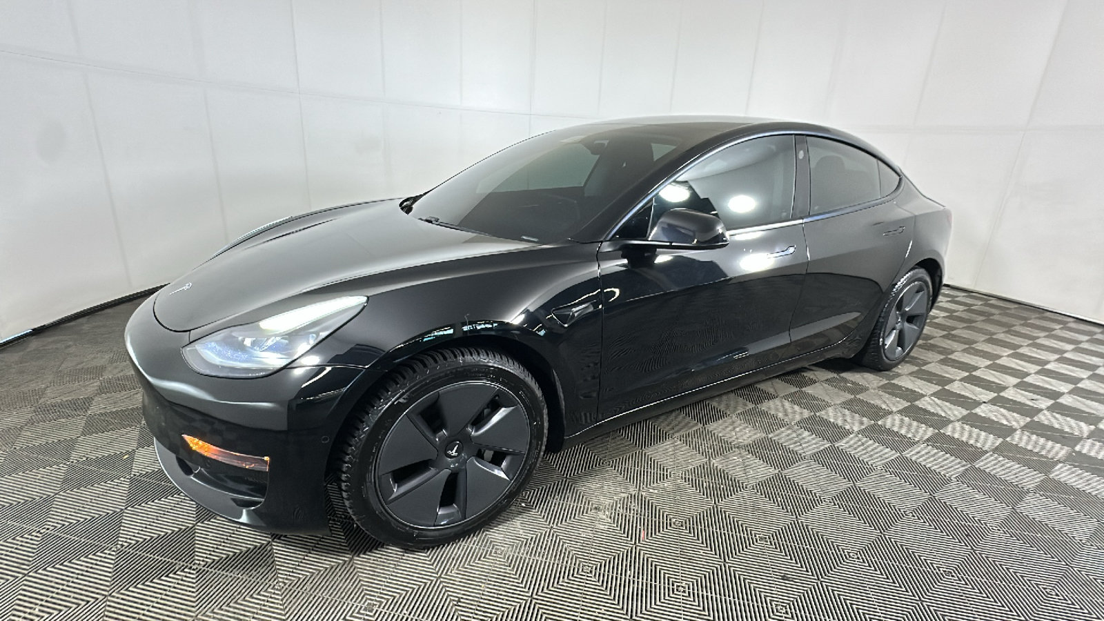 Used 2021 Tesla Model 3 Long Range AWD/4WD image 6