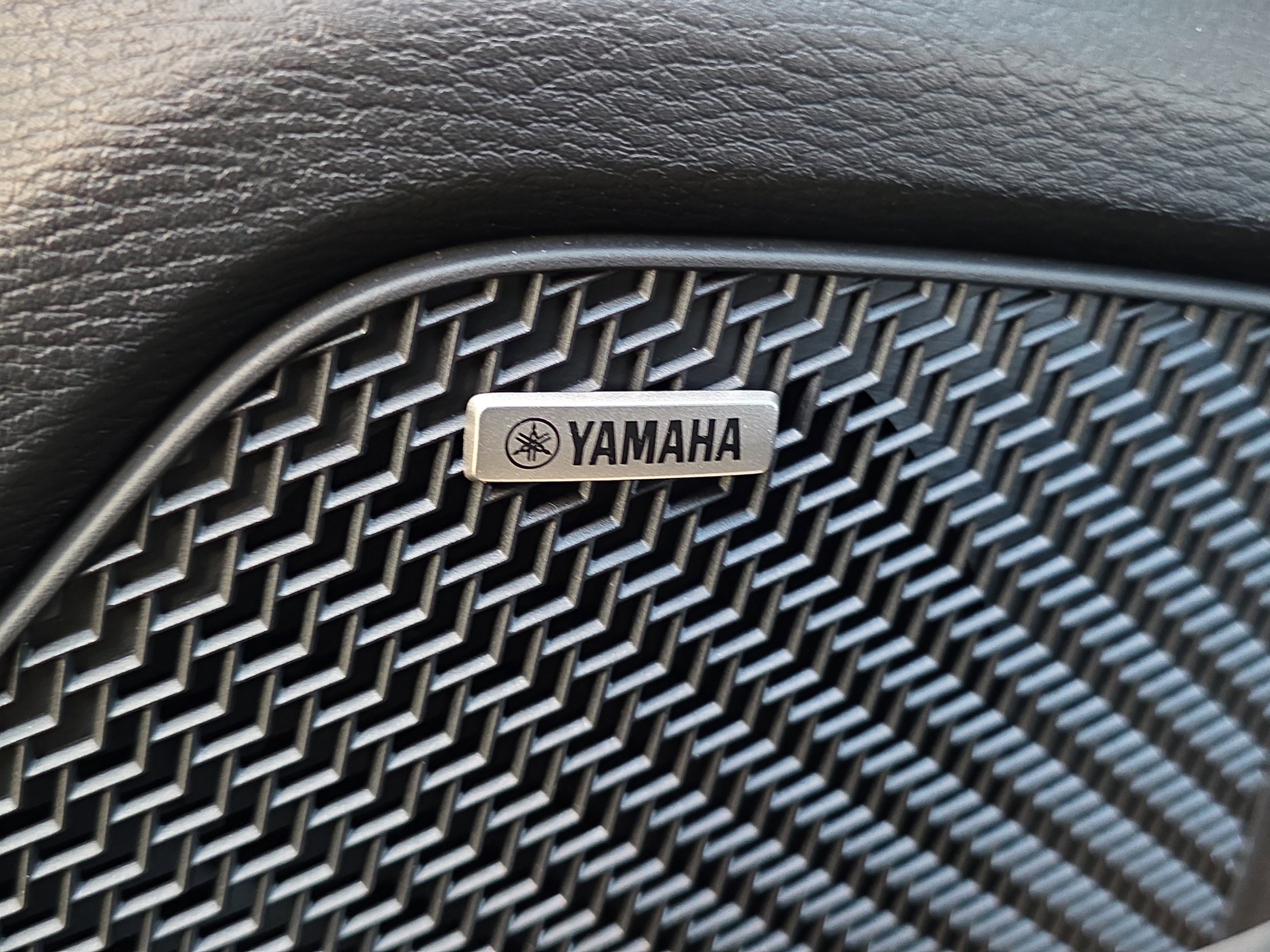 New 2026 Mitsubishi Outlander LE FWD image 12