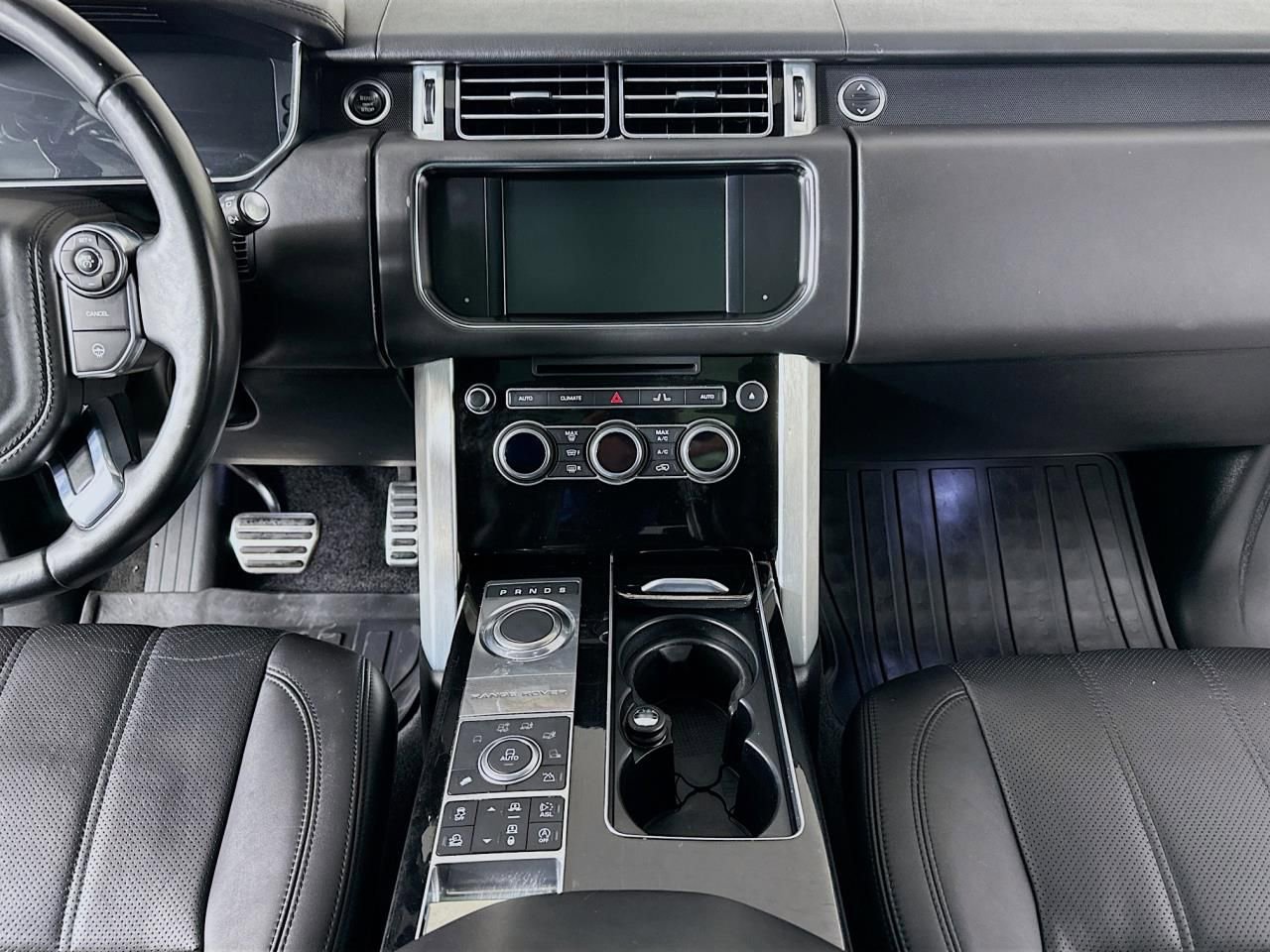 Used 2016 Land Rover Range Rover Supercharged image 38