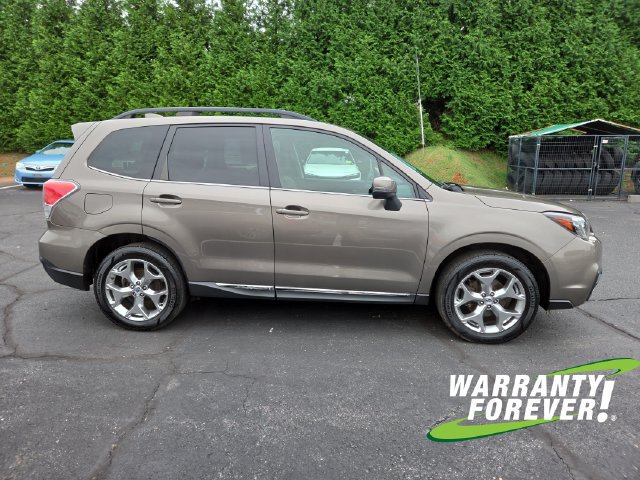 Used 2017 Subaru Forester 2.5i Touring AWD/4WD image 8