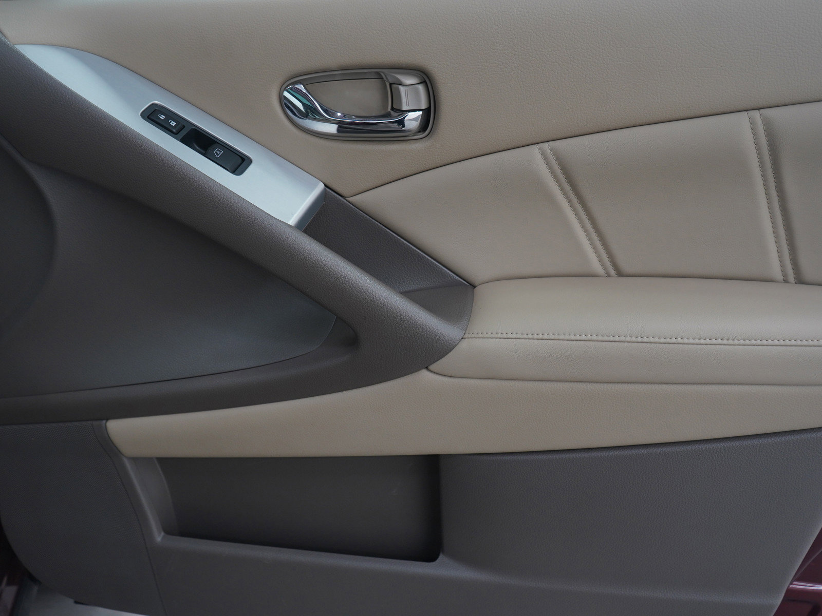 Used 2011 Nissan Murano SL image 9